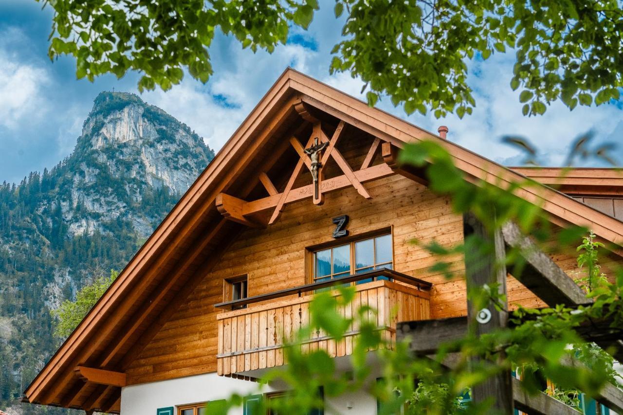 Ferienwohnungen Zober Am Muehlbach Oberammergau Exterior photo