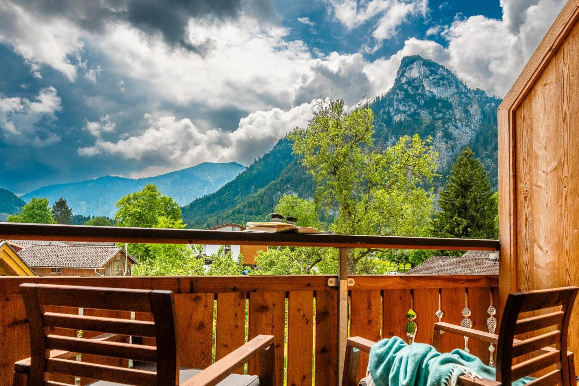 Ferienwohnungen Zober Am Muehlbach Oberammergau Exterior photo